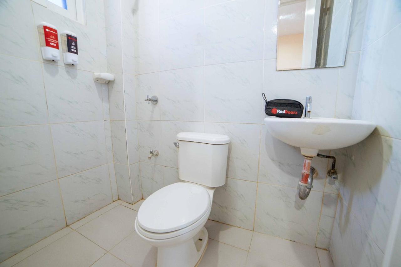 Reddoorz Near Davao International Airport Hotel Exterior foto