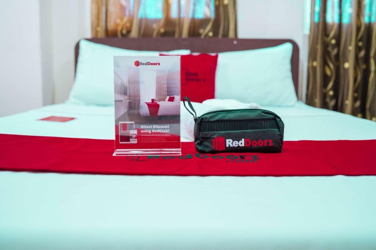 Reddoorz Near Davao International Airport Hotel Exterior foto